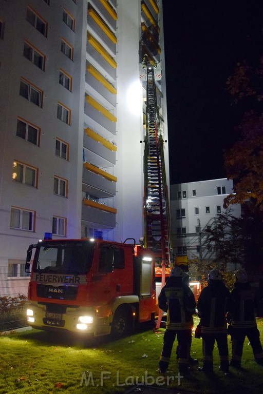 Feuer 2 Y Koeln Marienburg Raderthalguertel Mertenerstr Bonnerstr P26.JPG - Miklos Laubert